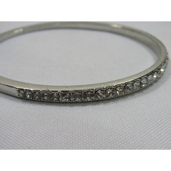 Silver Tone Clear Rhinestone Bangle Wrist Bracelet 8 1/4 Y2K Minimalist Neutral - Picture 5 of 6